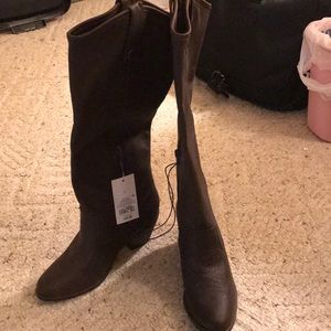 Heeled Brown Boots